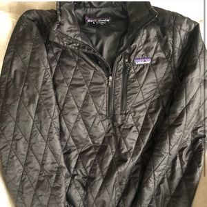 Patagonia 1/4 Zip Quilted Puffer Pullover
